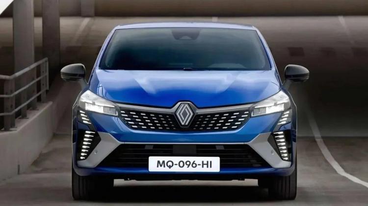 Sonunda Renault Clio Cross fiyatı belli oldu; En ucuz SUV model araç piyasasında sürpriz yaptı