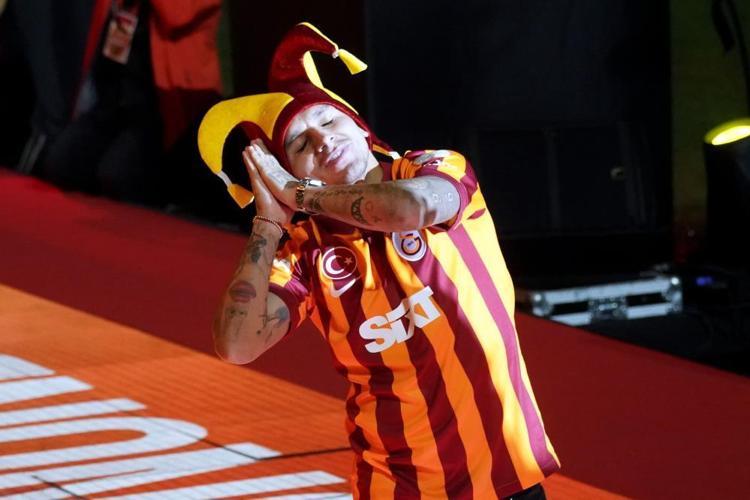 Galatasaray yeni Sacha Boeyini buldu Dursun Özbekten bomba etkisi yaratacak transfer