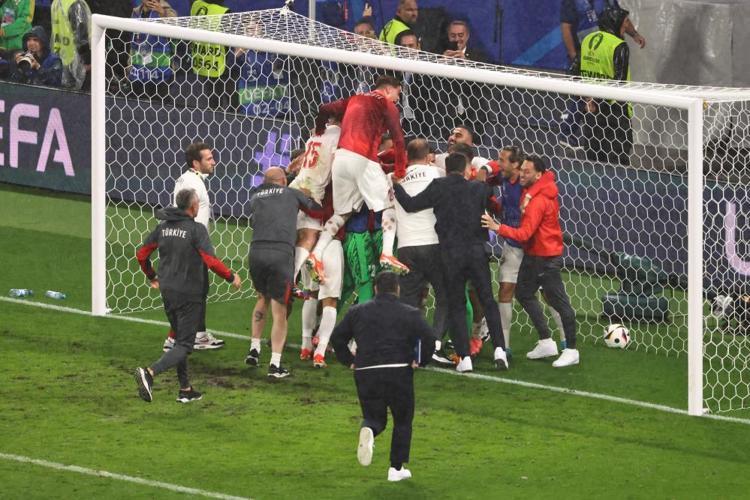 Montella, Hollanda maçında ilk 11i değiştirdi Arda Güler ve Kenan Yıldız kararı...