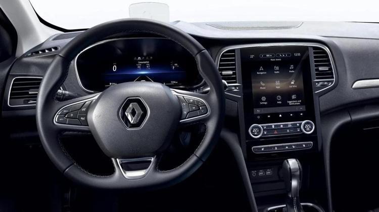 Renault Megane Sedan fiyatı bu kez en dipte; Yeni listeye en tutkunları bile inanamadı