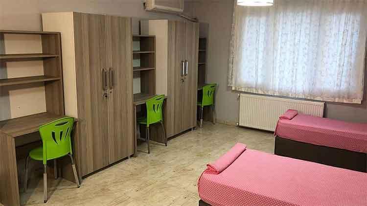 EVDE KALMAK YURTTA KALMAKTAN DAHA HESAPLI