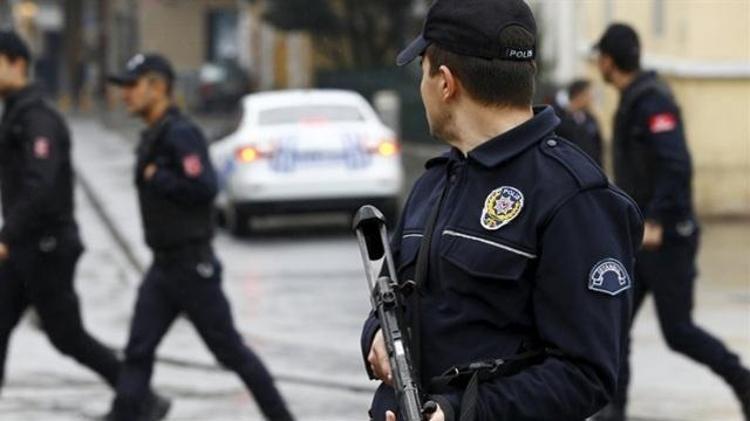 En az lise mezunu 2 bin 500 polis alınacak EGM PA PMYO 2024 Polis memuru alımı ne zaman, şartları nelerdir, kimler başvuru yapabilir