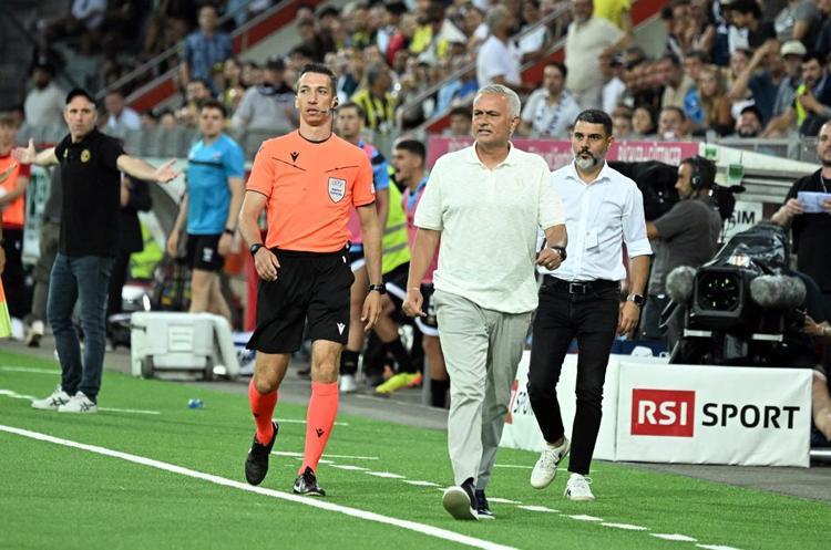Fenerbahçe, 7 gollü maçta gülen taraf oldu Heyecan D-Smartta yaşandı