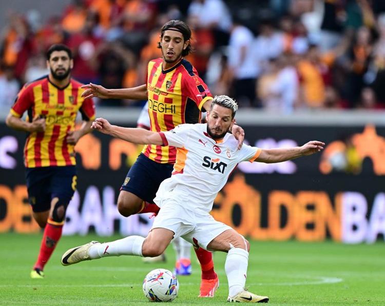 Galatasaray, Lecceyi mağlup etti Heyecan D-Smartta yaşandı