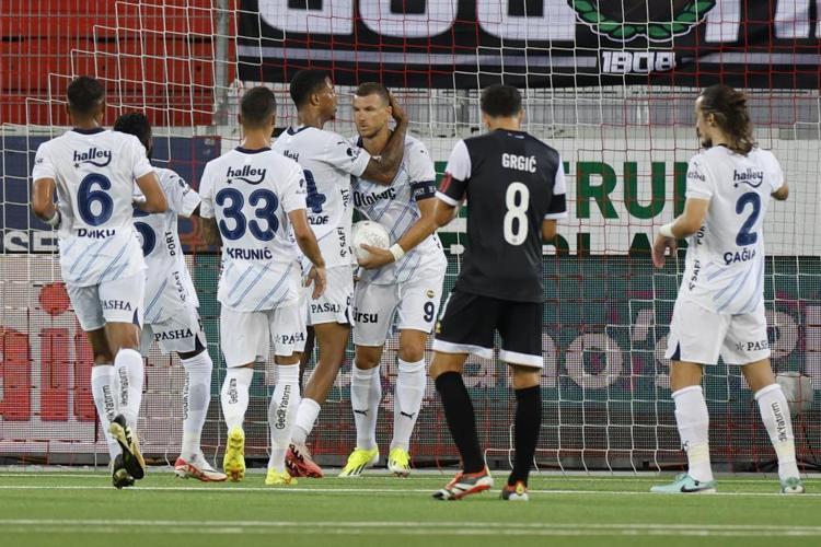 Mourinhonun tepesi attı Lugano maçı sonrası bomba karar, Ali Koçtan tek bir isteği var