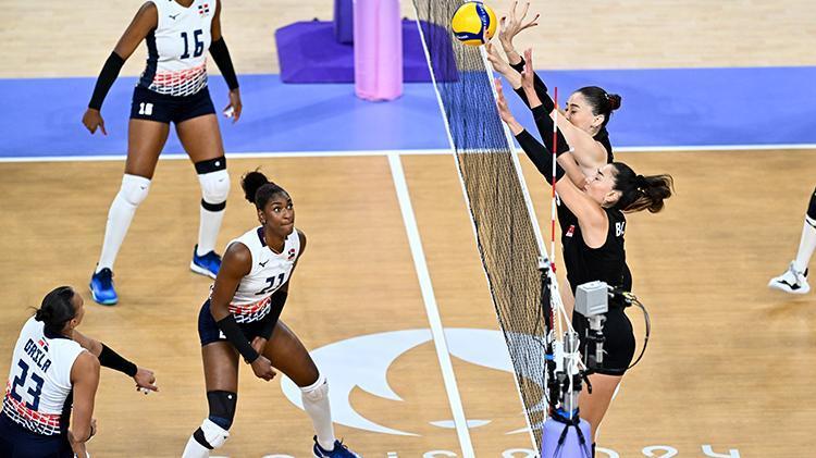 GİZEM: İLK SETLERİ UYANMAK İÇİN KULLANIYORUZ