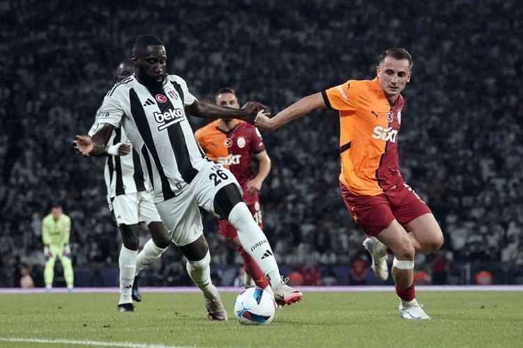 Beşiktaş Süper Kupada Galatasaraya gol yağdırdı: 5-0