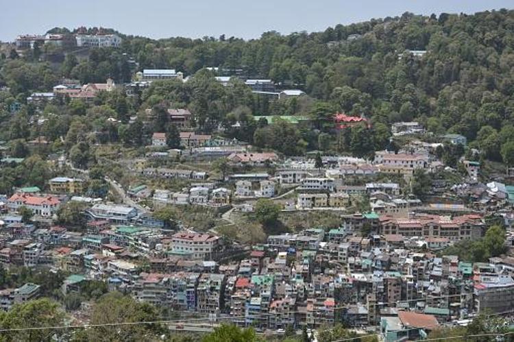 Adanada sıcaklar arttı yayla evlerine talep patladı Kira fiyatları ikiye katlandı