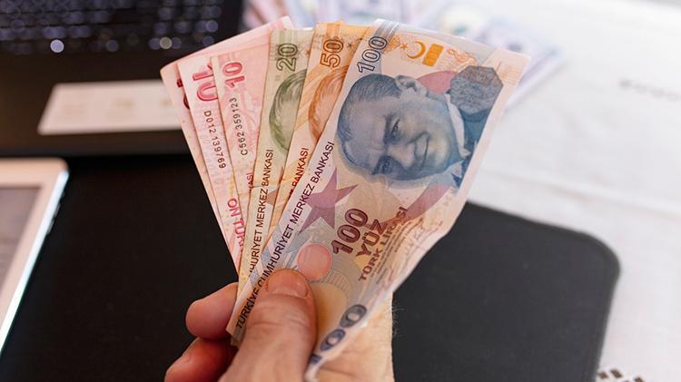 Emekliye çifte ödeme Bankaların promosyon yarışı hız kesmiyor, 24 bin TLye çıktı