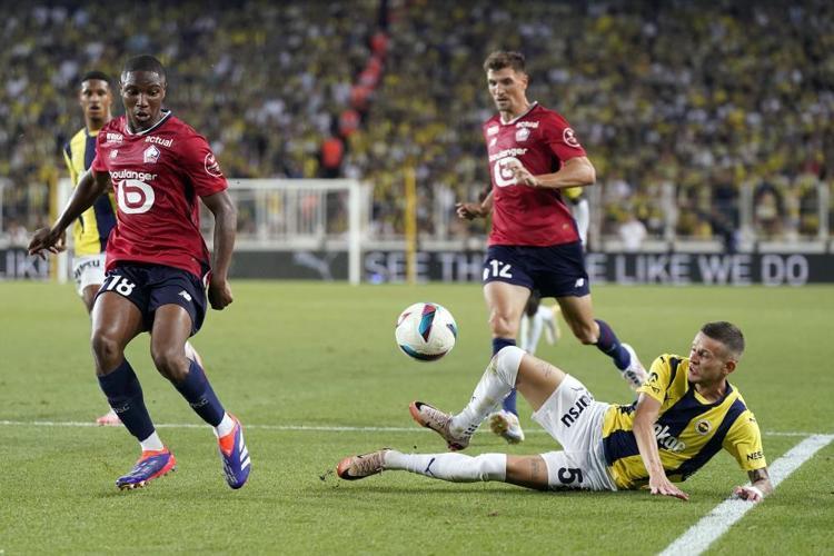 Fenerbahçede deprem yaratacak Krunic, Ryan Kent, Cengiz Ünder derken Mourinho kapıyı gösterdi: Seni istemiyorum