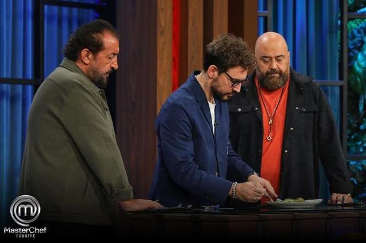 MasterChefte kaptanlar belli oldu Kararı duyunca stüdyoyu gülme krizine soktu