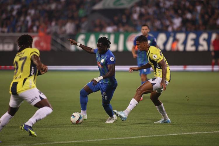 Gökhan Akkan, Fred ve Dzekodan 5 gol yedi Şike sözleri olay oldu: Aklım almıyor, elle ve ayakla müdahale etmedi