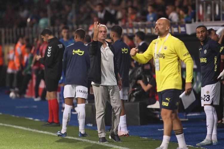 Gökhan Akkan, Fred ve Dzekodan 5 gol yedi Şike sözleri olay oldu: Aklım almıyor, elle ve ayakla müdahale etmedi