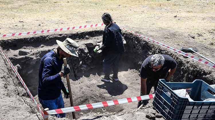 Anavarza Antik Kentinde çalışmalar hızlandı, kazılar 9 farklı nokta daha başlatılacak