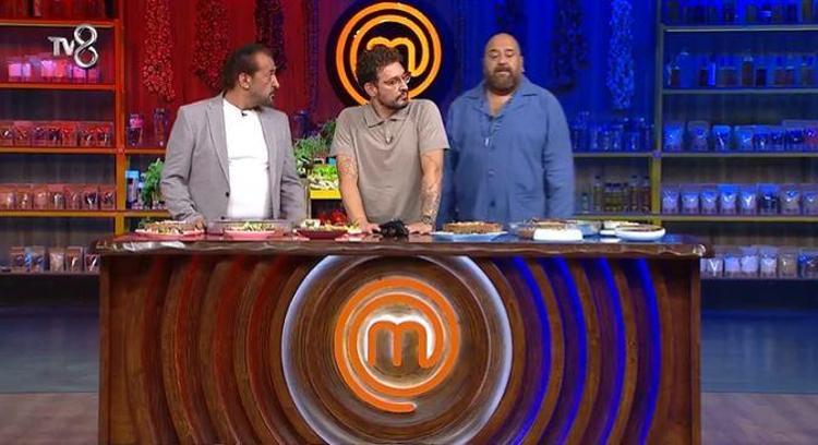 Masterchefte sinirler gerildi Şefler stüdyoyu terk etti