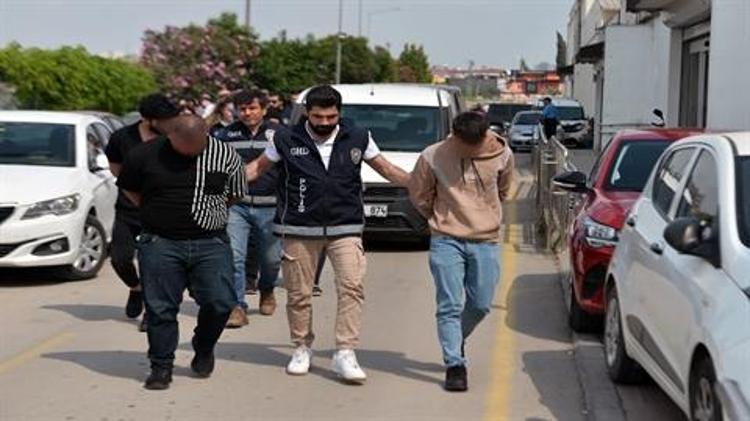 Adanada sahte pasaportla yakalanan organ ticareti davasında 9 sanığa tahliye