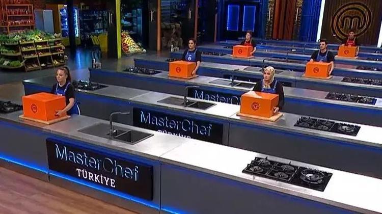 MasterChefte Somer şef haftanın şampiyonu ilan etti Son eleme adayı belli oldu