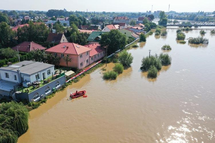 Wroclaw ve Opole şehirlerinde su baskınları bekleniyor
