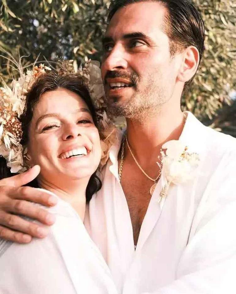Özge Özpirinçciden samimi itiraf Korkudan titriyorum
