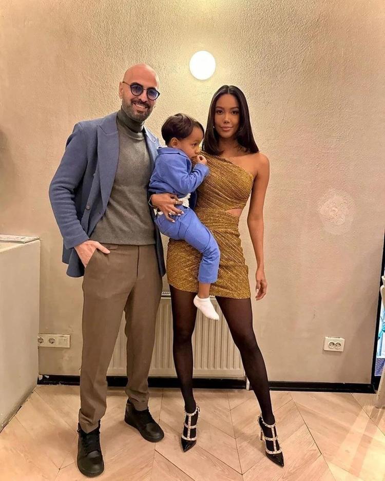 Soner Sarıkabadayıdan ikinci çocuk müjdesi