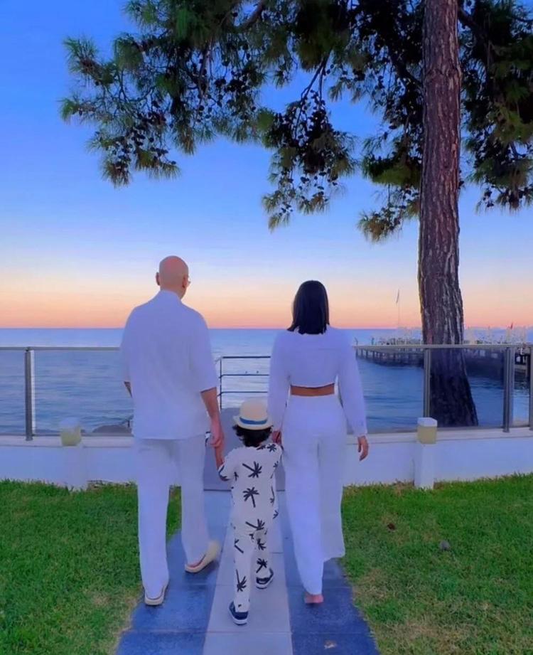 Soner Sarıkabadayıdan ikinci çocuk müjdesi