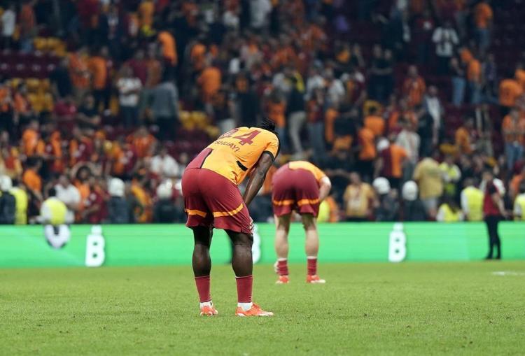 9 milyon euro çöp oldu Galatasarayın yeni transferi pişman etti, Okan Buruk kapıyı gösterdi