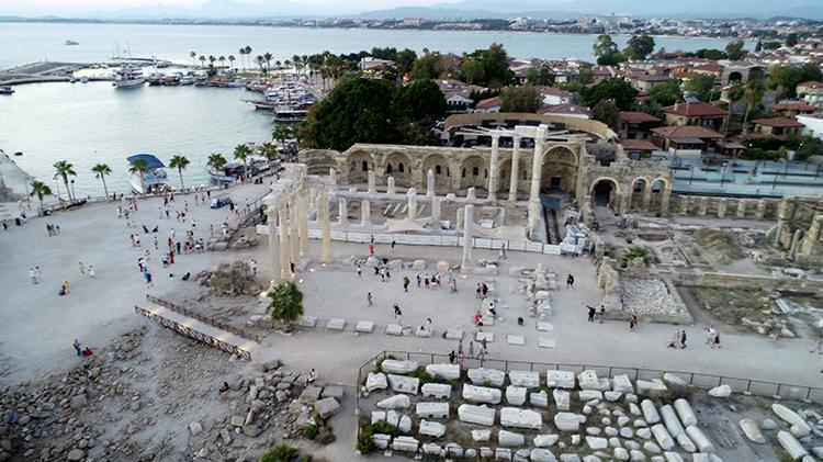 Side Athena Tapınağı, yüzyıllar sonra ayağa kalktı