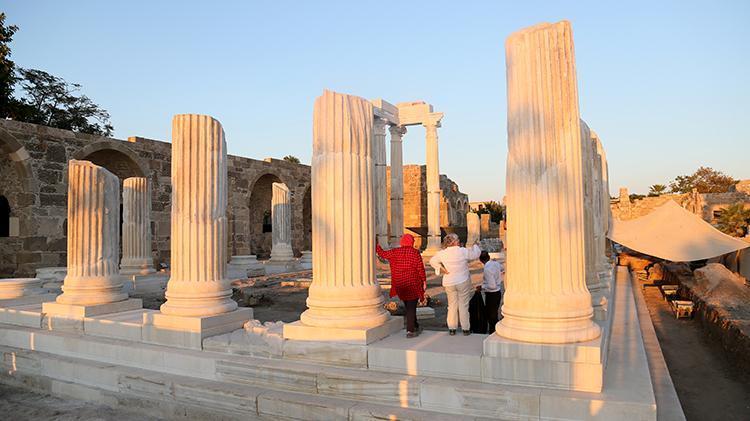 Side Athena Tapınağı, yüzyıllar sonra ayağa kalktı