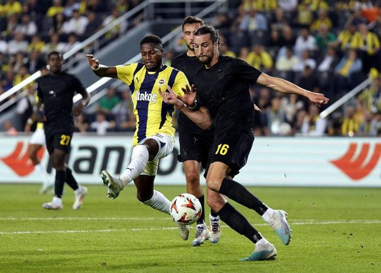 O BİR ORTA SAHA OYUNCUSU