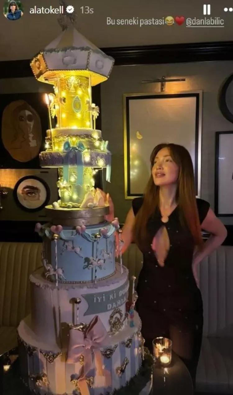 Danla Bilic yeni yaşını böyle kutladı Devasa pastası çok beğenildi