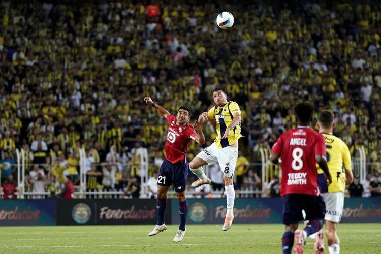 Cengiz Ünder, Ryan Kent değil 2 yeni transfer ayrılıyor Mourinho kapıyı gösterdi: Başka takım bulun