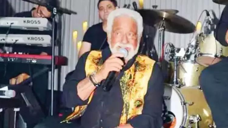 Ünlü sanatçı Fedon Metin Arolatı andı: Sahnede ölmek istiyorum