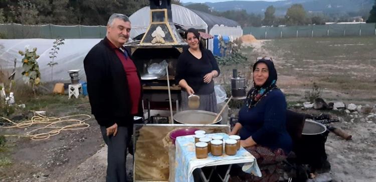 Kuaförlüğü bırakıp hayalindeki işi kurdu Şimdi siparişlere yetişemiyor