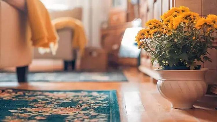 Kalorifer peteklerinden güzel koku yayılıyor İşin sırrı yağlı kağıt ve pirinç
