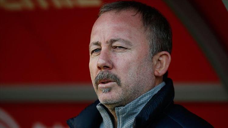 BU TEMPOADA FUTBOL OYNAMASI ÇOK ZOR