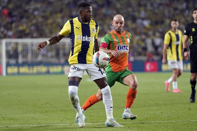 Fenerbahçeyi korku sardı Ryan Kent sonrası iki yıldızın menajerlerine mesaj: Hemen İstanbula gelin