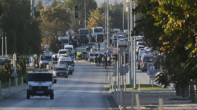 Son dakika Ankarada TUSAŞa yönelik terör saldırısı Şehit ve yaralılarımız var