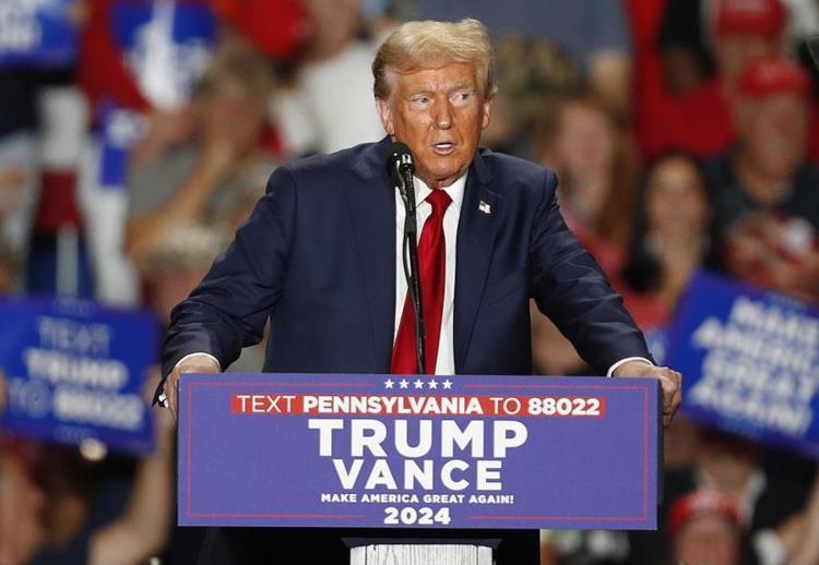 ABDde başkanlık yarışı Ülke genelinde anket yapıldı Trump ve Harrisin oy oranları açıklandı
