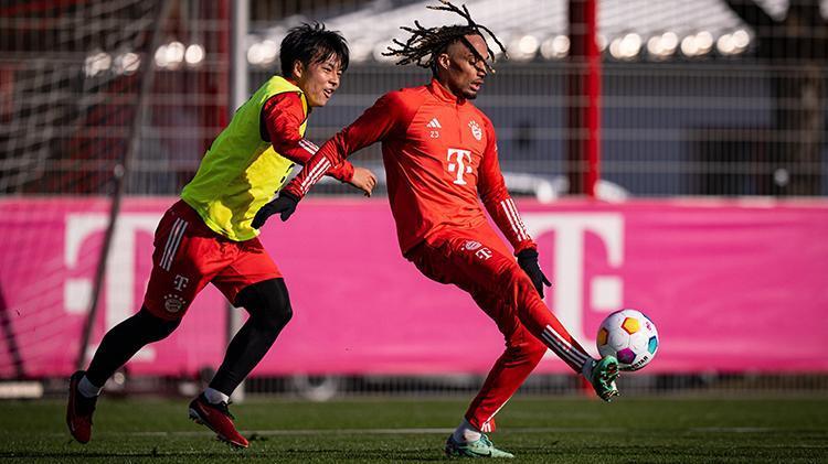 Bayern Münih Sacha Boeyi kapının önüne koydu Süper Lig devi devreye girdi, İstanbula imzaya geliyor