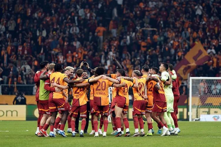 Tarihe geçecek Victor Osimhen planı Dursun Özbek gemileri yaktı, tam 50 milyon euro...