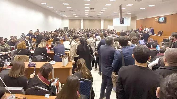 DAVANIN ‘KÜÇÜK’ TANIKLARI