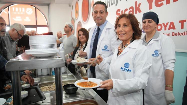 Adanada Kent Lokantasının açılış yapıldı: Hiçbir vatandaşımızı geri çevirmek isteimyoruz