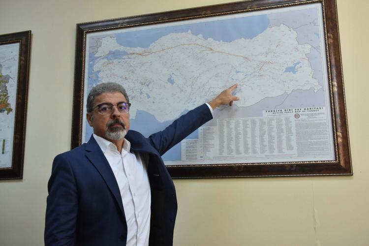 Deprem Uzmanı Sözbilir 6 il hakkında uyarı yaptı Acil önlem alınması hayati derecede önemli