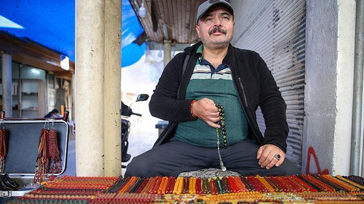 Adıyamanda tespih meraklıları burada buluşuyor: Birbirinden farklı ürünleri meraklılarının beğenisine sunuluyor