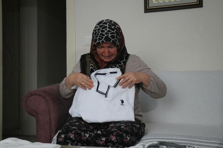 OĞLUMA SAĞ VEYA ÖLÜ SARILMAK İSTİYORUM