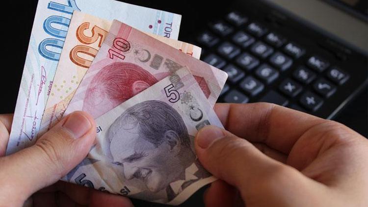 Emekli ve memur maaşı zammı ocakta ne kadar olacak Enflasyon tahmini tüm hesapları değiştirdi: İşte yeni zam oranları