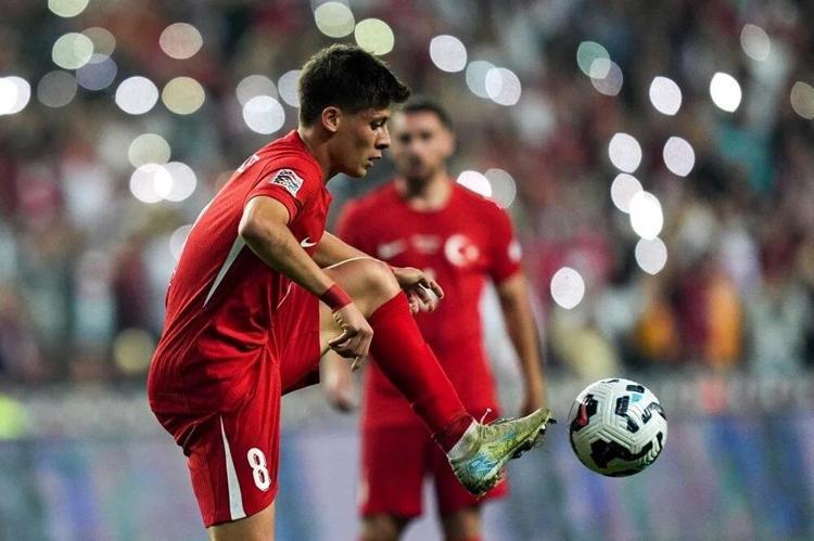 KENAN YILDIZ İLK 11E, BARIŞ ALPER KULÜBEYE