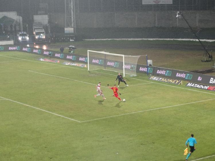 Arda Gülerin son hali olay oldu Merih Demiral, İsmail Yüksek çıldırttı: Güzel kavga ediyorsunuz