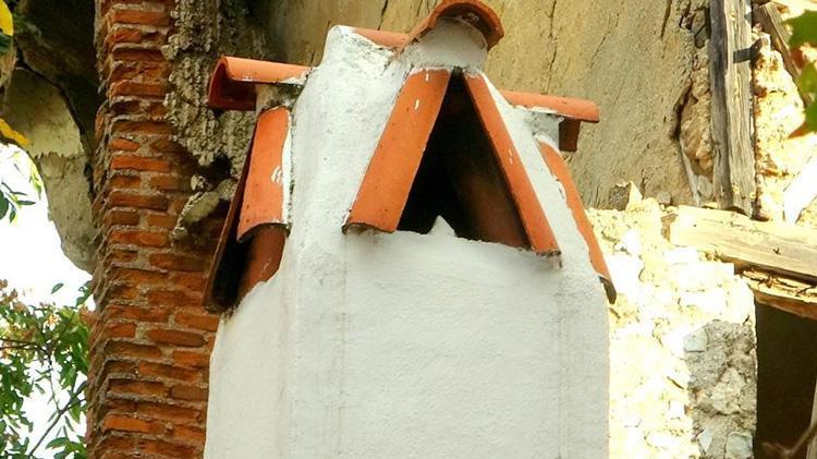 Muğla bacası iki asırdan beri poyraz, rüzgar ve fırtınaya direniyor