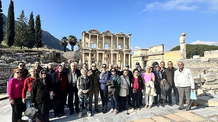 Emeklilere ücretsiz tatil fırsatı Kuşadasında 5 yıldızlı otelde konaklama imkanı